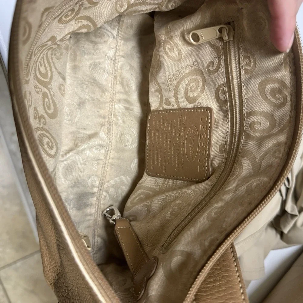Vintage BRIGHTON Leather Latte Vivica Zip Top Hobo Bag‎ w/Silvertone Accents